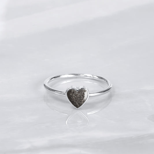 Anillo con Cenizas en Corazón de Plata