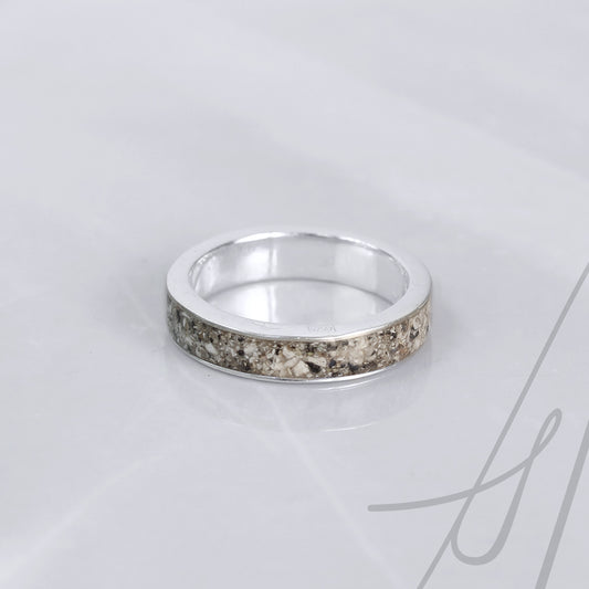 Alianza de Plata con Cenizas de Mascota