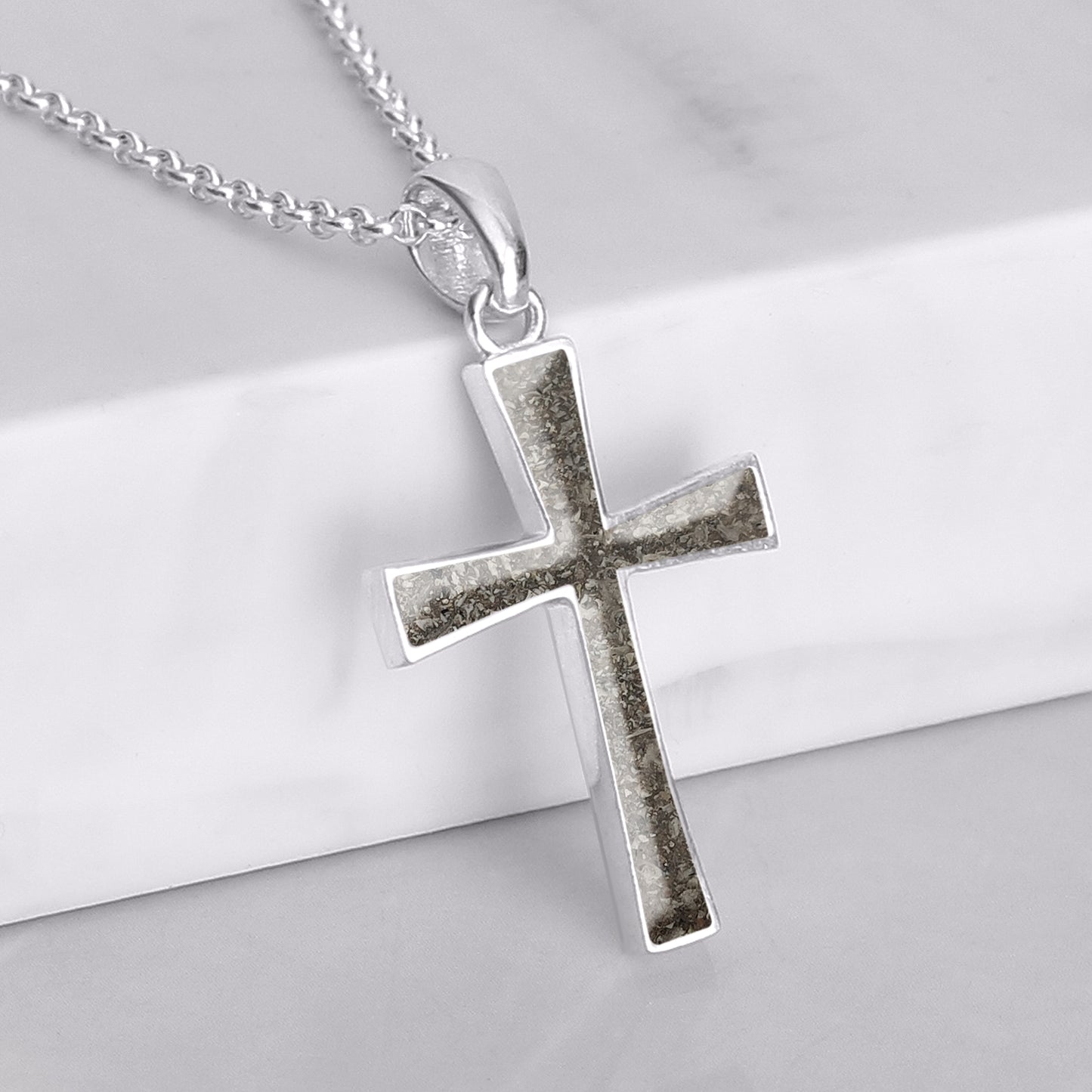 Colgante con Cenizas en Cruz Simple de Plata de Ley 925