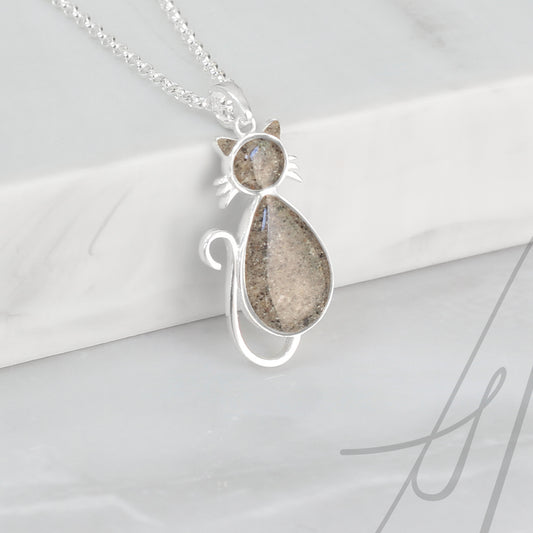 Colgante con Cenizas en Silueta de Gato de Plata de Ley 925