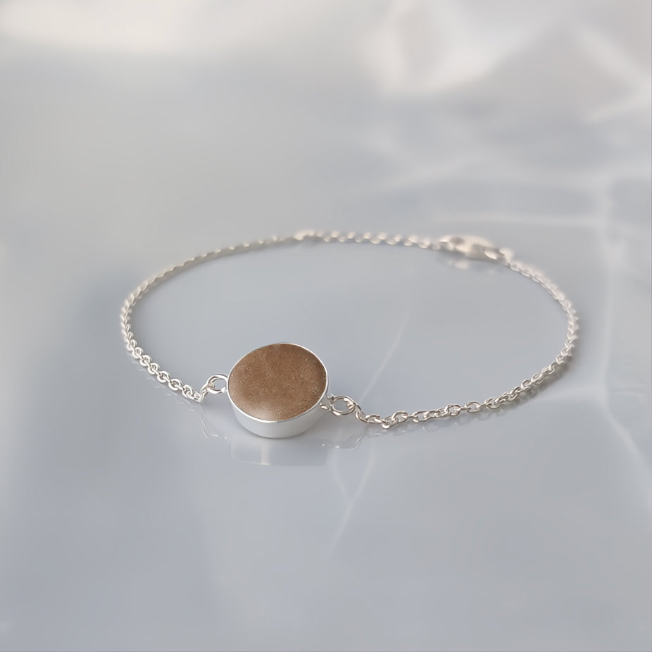 Pulsera con pelo · Círculo de plata con pelo de tu mascota