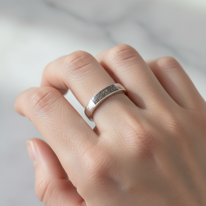 Anillo con Cenizas en Gema Rectangular