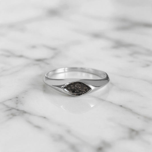 Anillo con Cenizas en Marquesa de Plata de Ley 925