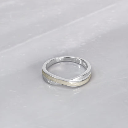 Anillo con pelo de tu perro o gato en banda cruzada de plata