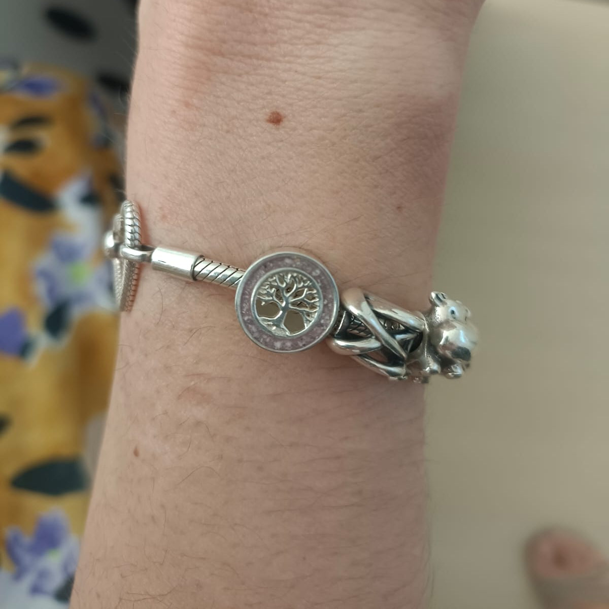Charm con Cenizas en Árbol de la Vida de Plata 