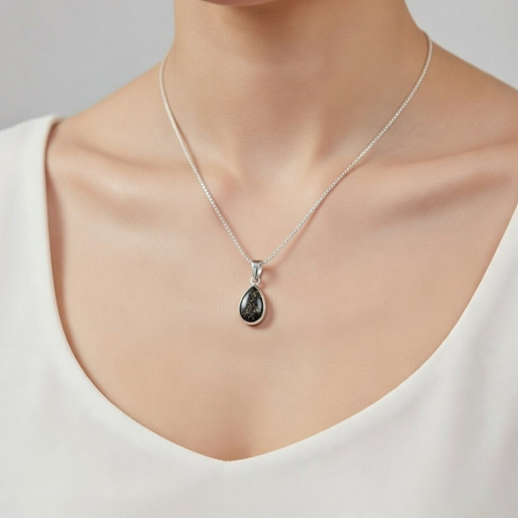 Colgante con Cenizas en Lágrima de Plata 