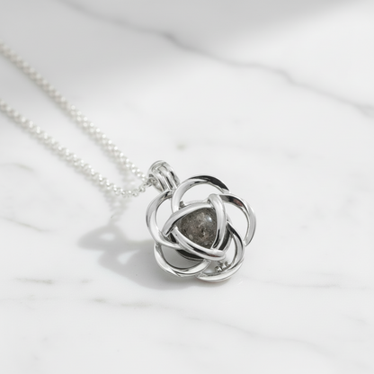 Colgante con Cenizas en Jaula de Flor de Plata