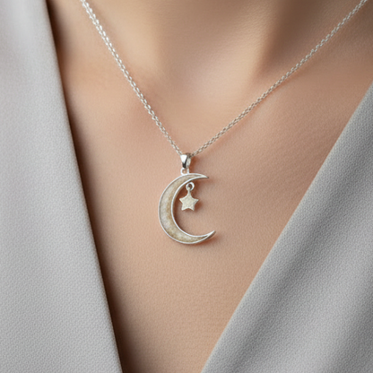 Colgante con Pelo de tus Mascotas en Luna y Estrella de Plata