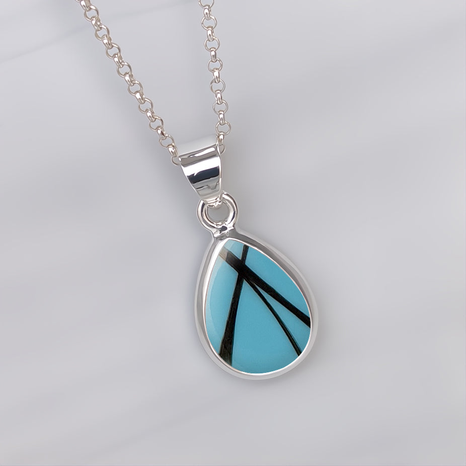 Colgante de plata · Lágrima o gota de pelo