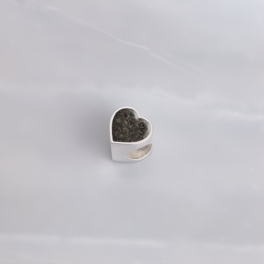 Charm de plata · Corazón con cenizas de tu mascota