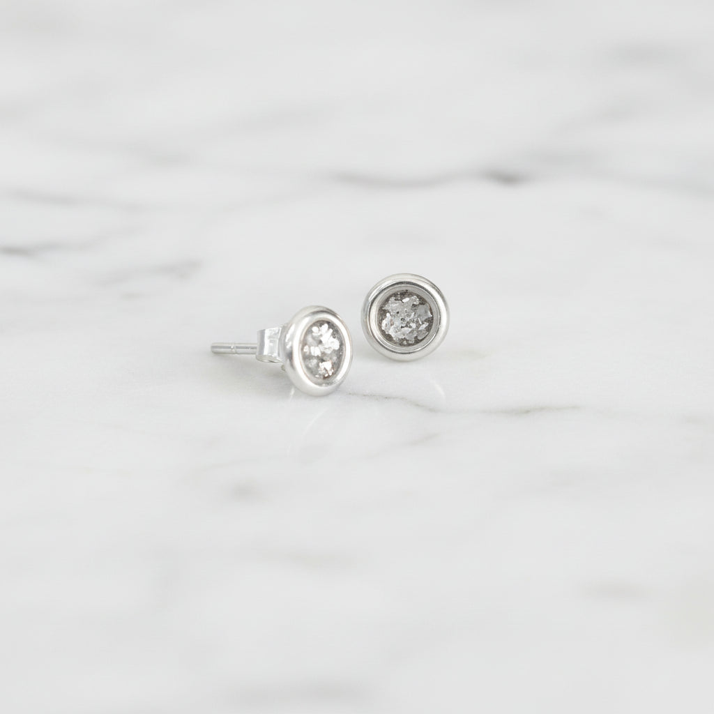 Pendientes con Cenizas en Círculo con Borde Redondeado 5mm
