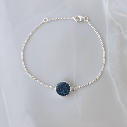 Pulsera de plata · Círculo con cenizas de tu mascota